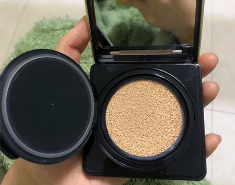 双十一在屈臣氏购买的迷瑞可气垫,以前用的它...