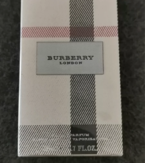 巴宝莉伦敦女香水50ml,全新未拆封。 感...