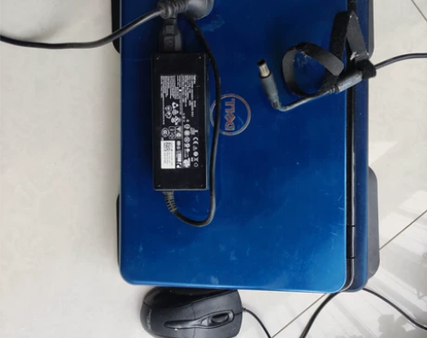 戴尔笔记本 型号：成就3555。成色还可以...