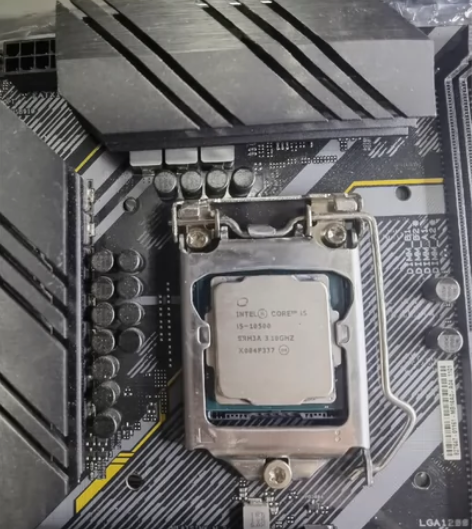 个人自用台式机配件出售。10代酷睿I5-1...