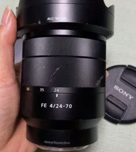 索尼镜头24-70f4 全画幅蔡司镜头，索...