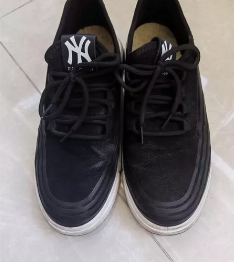 42码男休闲鞋，北京市顺义区华联商场购买，...