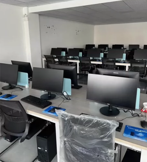 免押金租电脑，台式，笔记本都有 租金月付，...