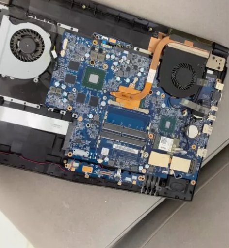 神州Z7M-KP7GT 坏笔记本拆配件处理...
