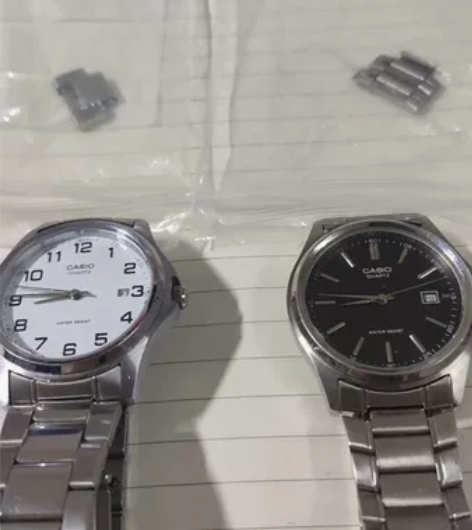 卡西欧MTP-1183石英表，黑白各一，正...