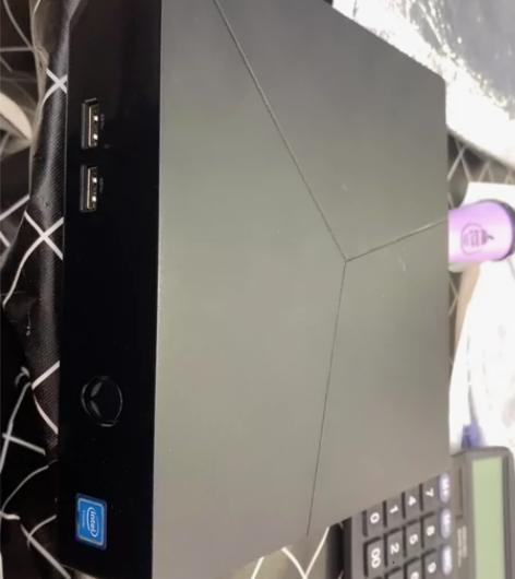 外星人便携主机 Alienware Alp...