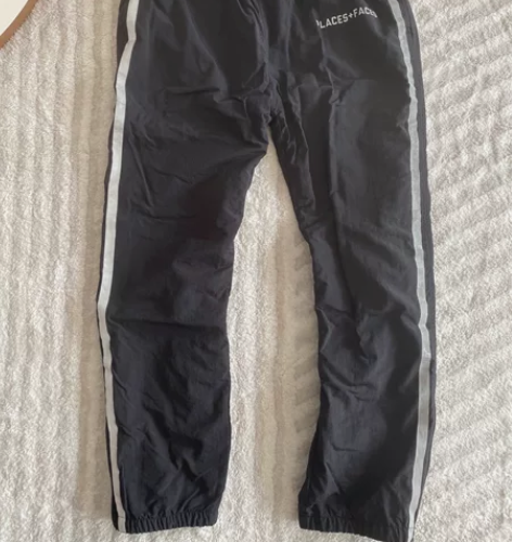 清衣柜，尼龙校服裤，P+F正品，m码宽松，...