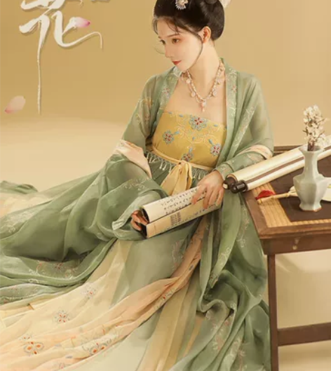 桔屿 簪花 s码 穿过一次  有吊牌 收两...