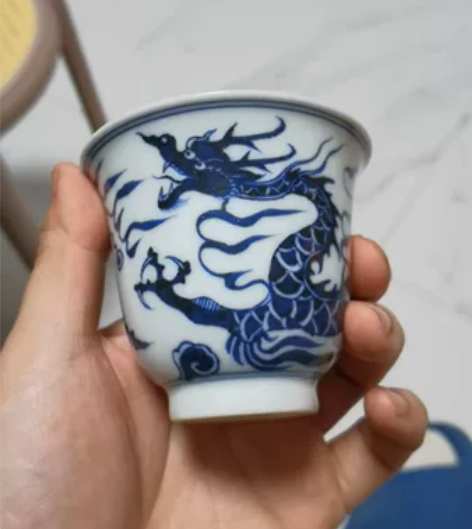 逸如临古 元龙铃铛杯。哑光釉水。发色很好,...