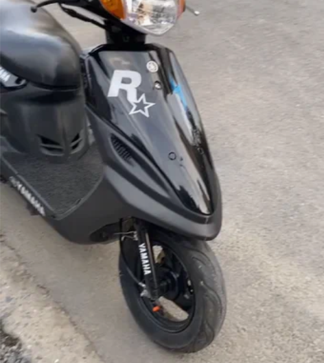 林海雅马哈100c摩托车 感兴趣的话点“我...