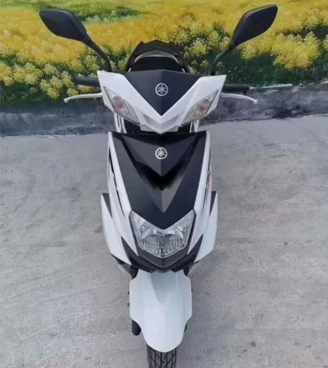 二手摩托车,踏板车,女装车到货雅马哈尚领1...