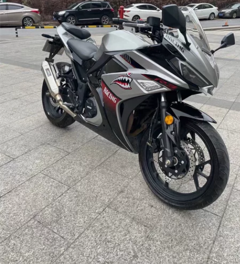 急出一辆二手22年v6跑车，有牌有证，手续...