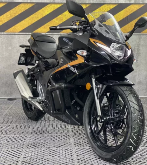 22年10月 铃木GSX250 123公里...