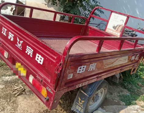 16年买的宗申150摩托三轮，带高中低三挡...
