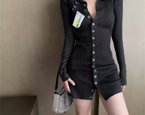 针织领连衣裙女2022新款露背修身短裙夏季...