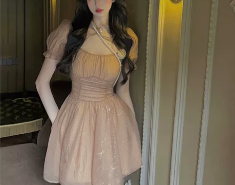 裸茶碎冰显白梦幻收腰显瘦泡泡袖前短后长连衣...