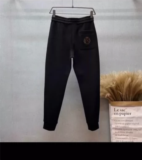 欧货潮牌男士裤子，春冬款，大小都有，下单可...