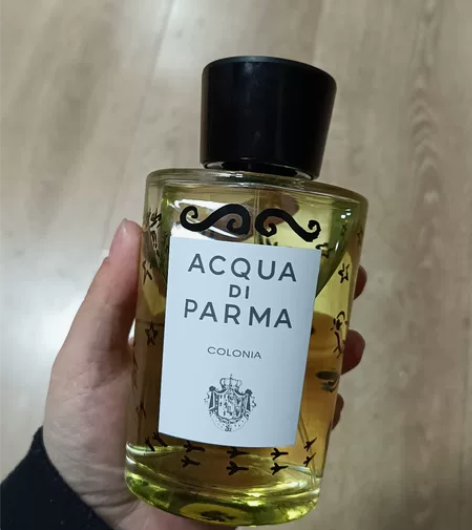 B网购入 经典古龙180ML 喷了10次左...