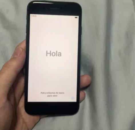 Apple iPhone 8 (A1907...