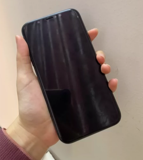 自用iphone 11 国行 128g 黑...