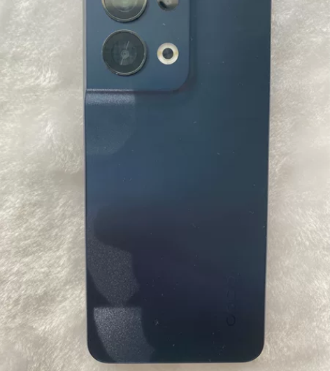 OPPO Reno8 8+256 成色如图 面部指纹解锁 纯...