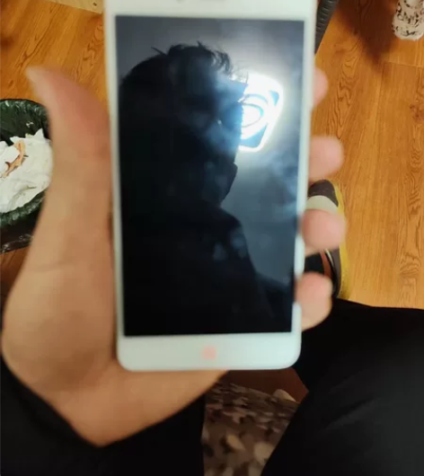 努比亚手机 换过一次电池 别的功能没问题...