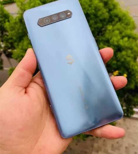 黑鲨4  原装正品  无拆修  99新  ...