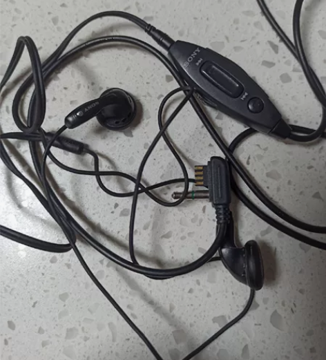 SONY 索尼E741耳机 针孔头 和MD...