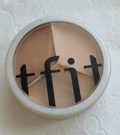 tfit修容高光 几乎全新  过年用了一次...