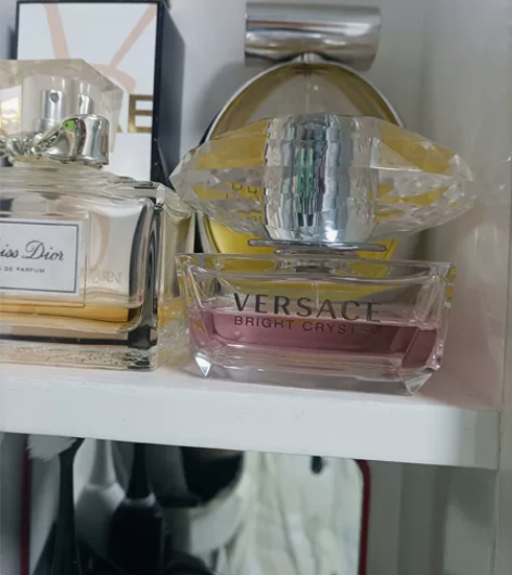 范思哲晶钻香水50ml，余量见图，自用，保...