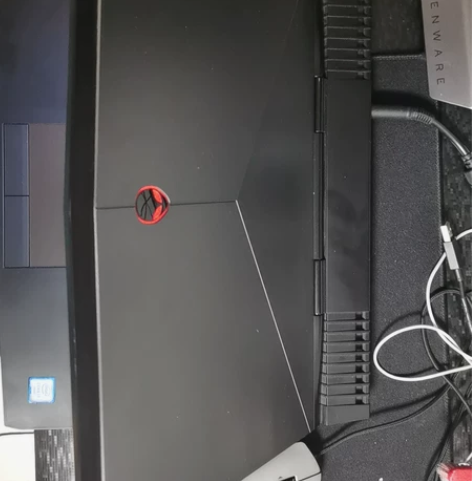 外星人笔记本！！13寸 OLED屏  极品...