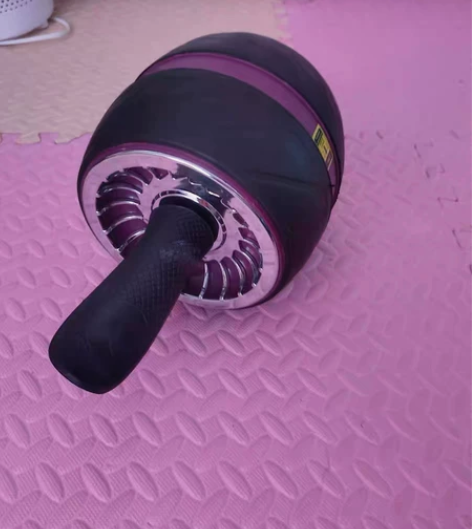 门店到期,全新自动回弹健腹轮 自动回弹健腹...