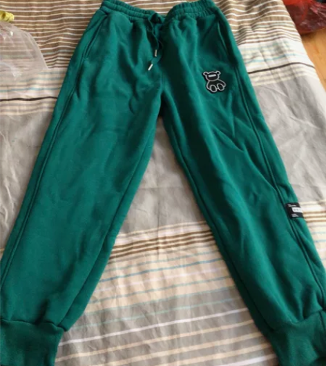 全新加绒卫裤腰围7厘米裤长94厘米,超市购...