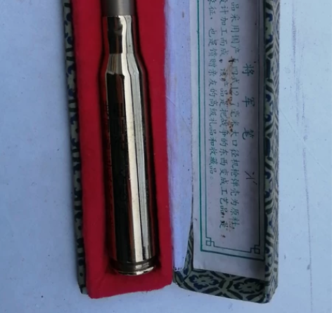 将军笔一支！用蛋壳！制作的，是圆柱笔！！个...