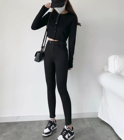 郑菲菲【B入款】高级感紧身长裤修身高腰黑色...