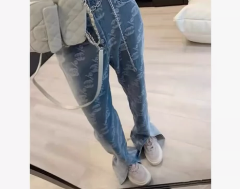 小香牛仔裤 穿一次 感兴趣的话点“我想要”...