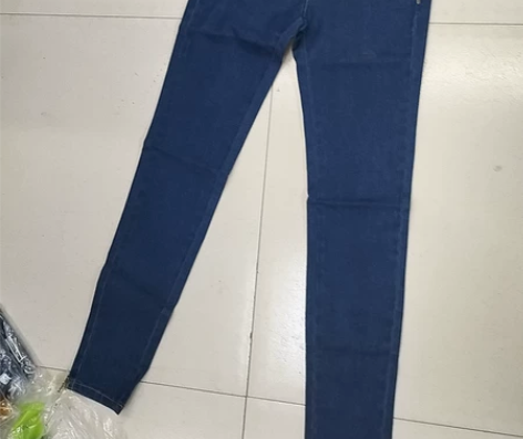 美特斯邦威女士牛仔裤 弹性好160/66A...