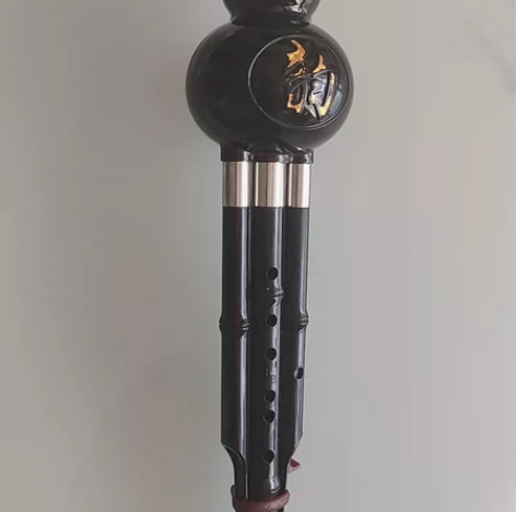 孩子上小学买的葫芦丝,没用几次,老师让买的...