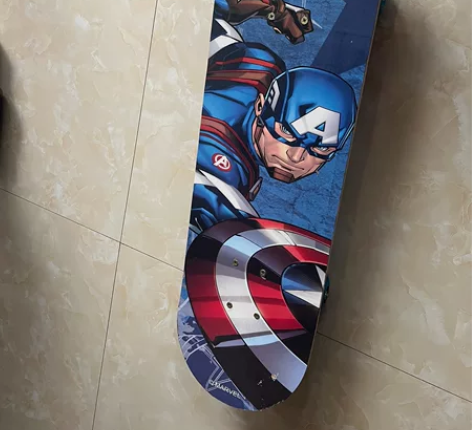 迪士尼 滑板 正品 美国队长 儿童版 感兴...