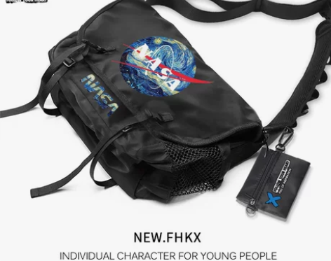 NASA联名梵高星空学生斜挎包单肩包男潮牌...