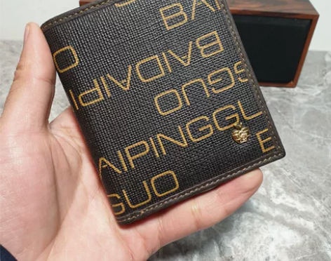 百代苹果 商场撤柜 女士真皮钱包 头层牛皮...