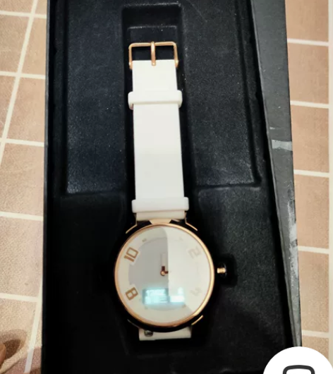 联想watch x智能手表绝版白金版实物图...