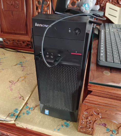 联想台式机,win7系统,酷睿i5,显示器...