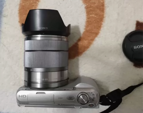 出一台索尼微单nex-c3套机，配18-5...