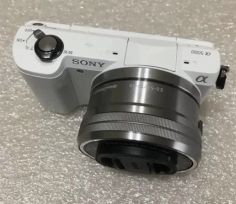 索尼A5000+16-50镜头新手入门微单...