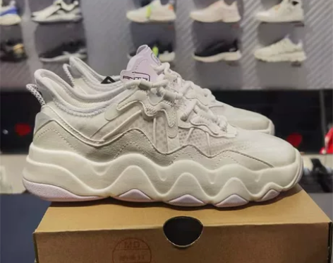 安踏休闲鞋女2021夏季新款网面透气复古增...