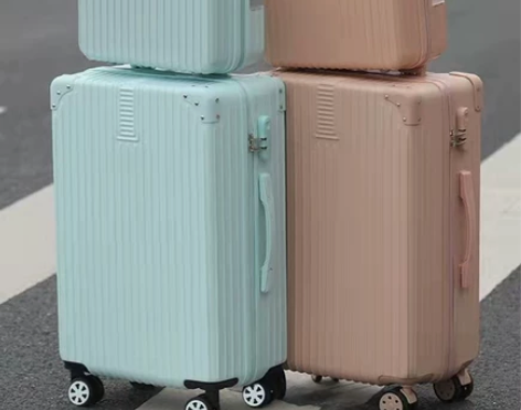 二手价处理全新网红行李箱女学生韩版拉杆箱密...
