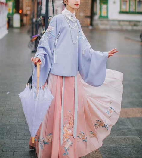 退坑出！！汉尚华莲琉光正品原创汉服女绣花明...