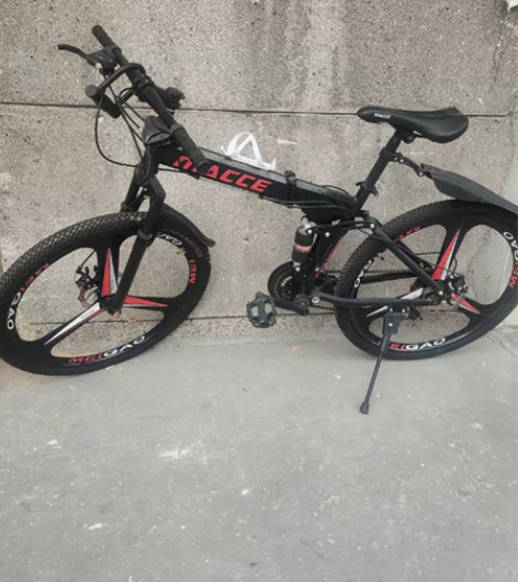 山地车，买回来骑了两个多呀，现在搬回宿舍不...