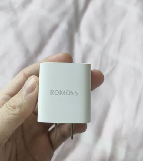 手机丢了，现在把自己以前的20w快充头出掉...